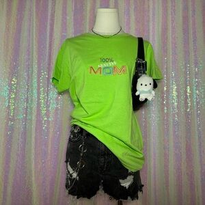 100% Genuine Mom Lime Green Embroidered Y2K Tacky Slogan Tee Shirt (M) ★